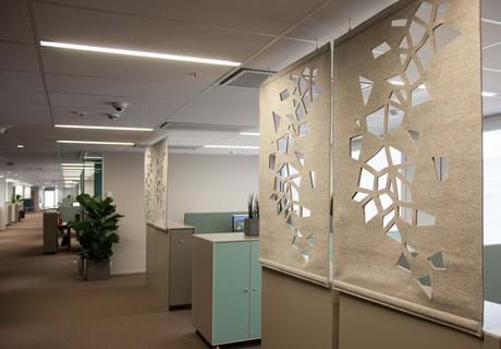 afskærmning med Fraster filt på kontor